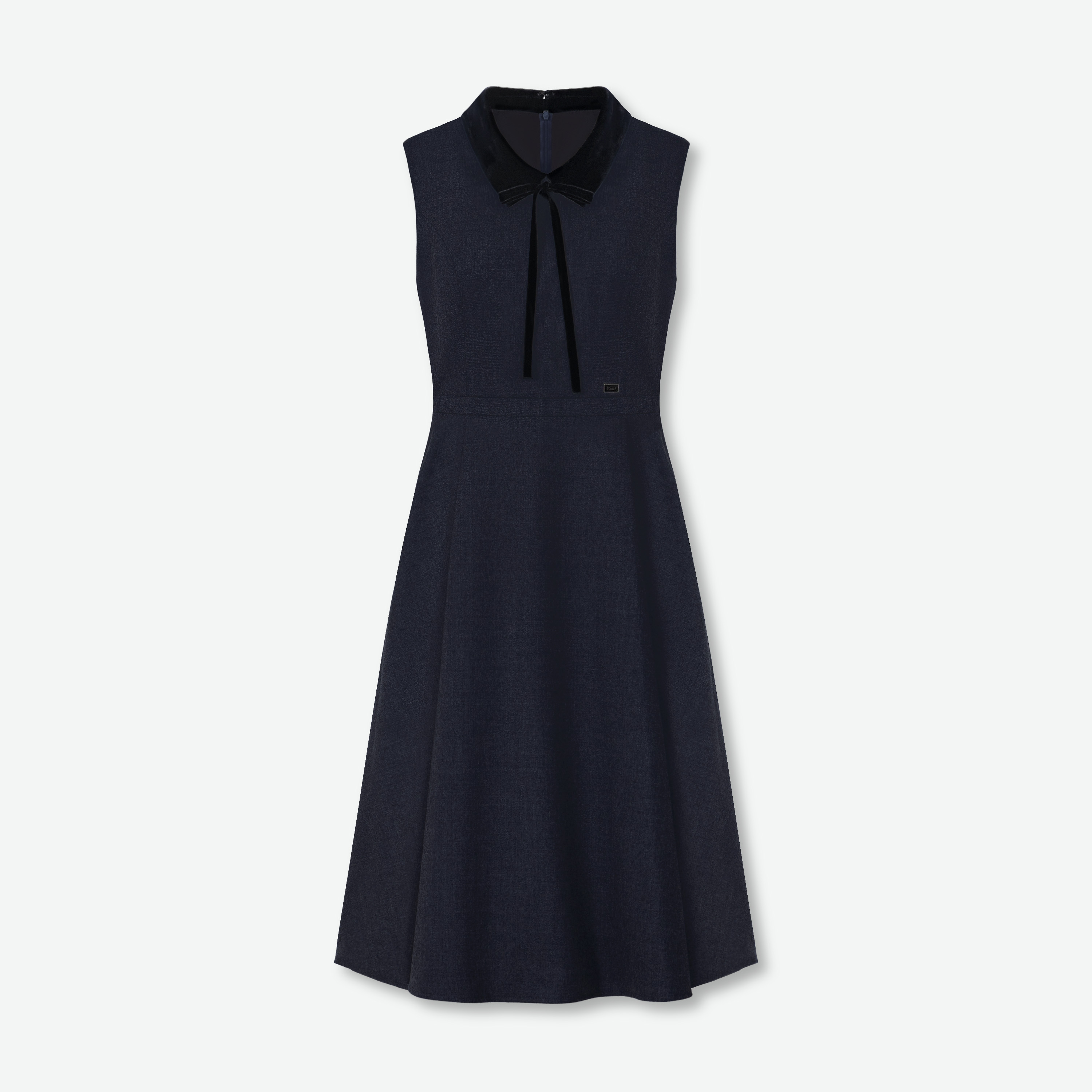 美品　Ren'e ／ルネ　ベーシック　オードリーワンピース　入学　卒業 美品 Ren'e ／ルネ ベーシック オードリーワンピース 入学 卒業